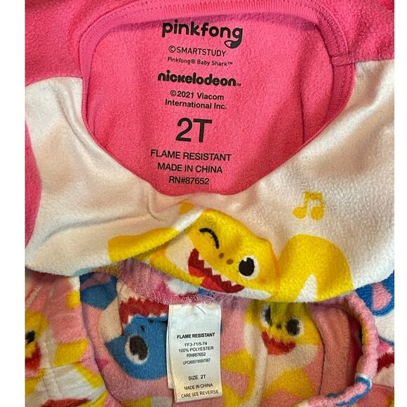 Baby Shark Girls Fleece 2T Pink Pajama Set Two Piece, Pinkfong - Picture 3 of 3